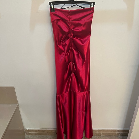 Camille size 4 petite red dress - Picture 2 of 3